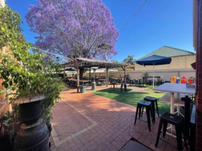 The Piccadilly Hotel, Kalgoorlie